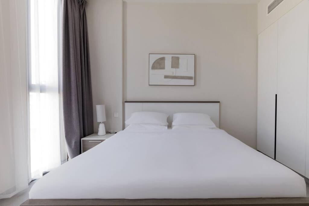 Sahab - Solo 1Br Apt In Al Jada 샤르자 외부 사진