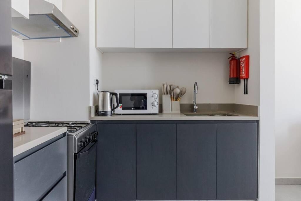 Sahab - Solo 1Br Apt In Al Jada 샤르자 외부 사진